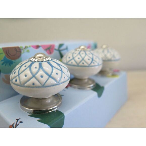 Instant Furniture Update Blue & White Geometric Ceramic Pull Knobs, Set Of 6 - Picture 5 of 9